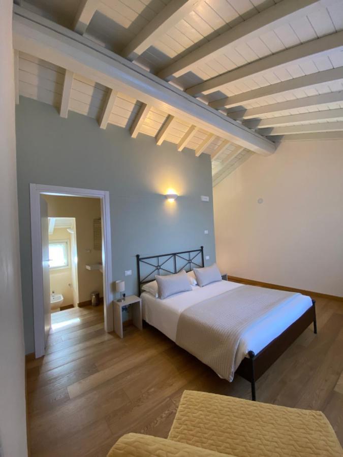 Dall Ingles Bed & Breakfast Cavriana Eksteriør bilde