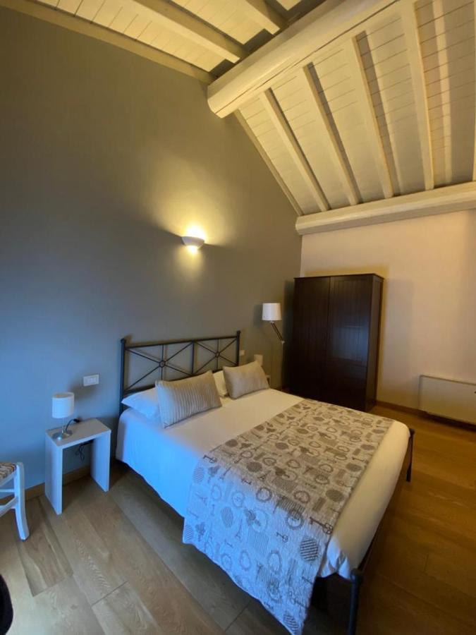 Dall Ingles Bed & Breakfast Cavriana Eksteriør bilde
