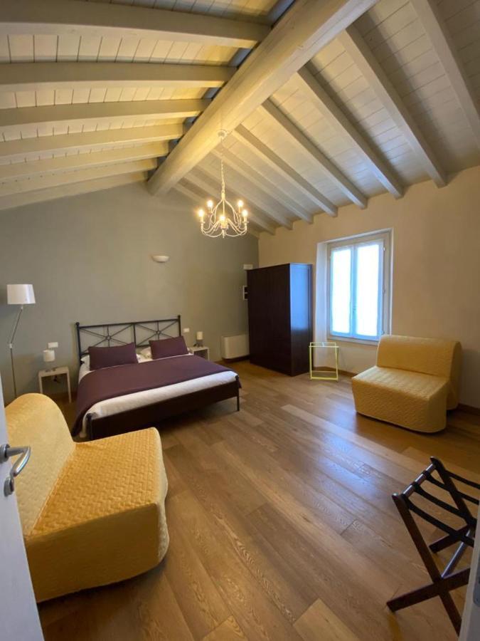 Dall Ingles Bed & Breakfast Cavriana Eksteriør bilde