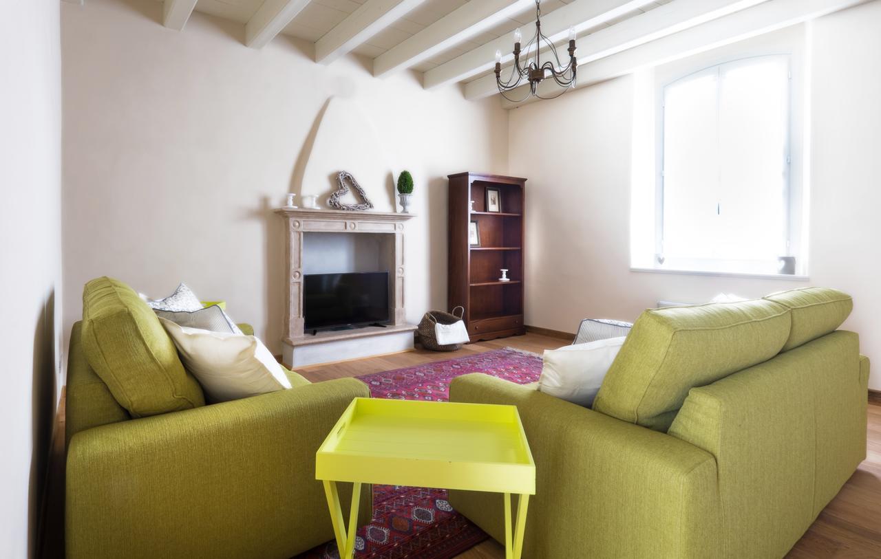 Dall Ingles Bed & Breakfast Cavriana Eksteriør bilde